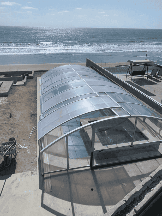 Medium Profile Pool Enclosure