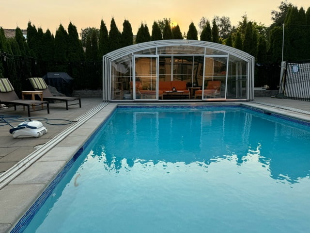 Medium Profile Pool Enclosure