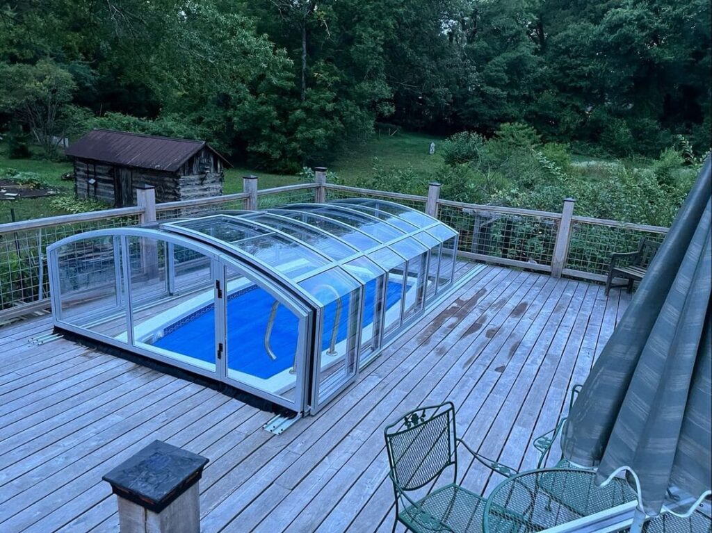 Low Profile Pool Enclosure